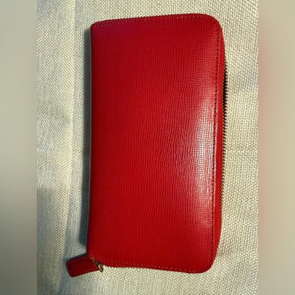 Talbots Continental Leather Red Zip-Around Wallet